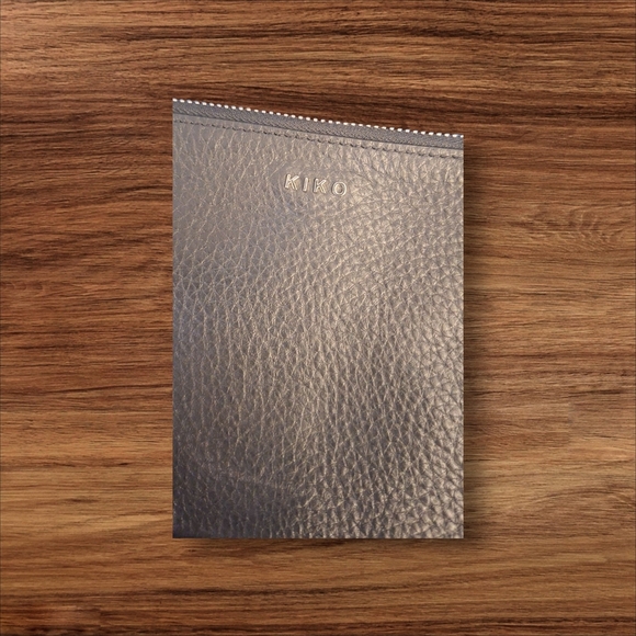 Kiko Womens Black Leather Wristlet NWOT - Picture 2 of 5